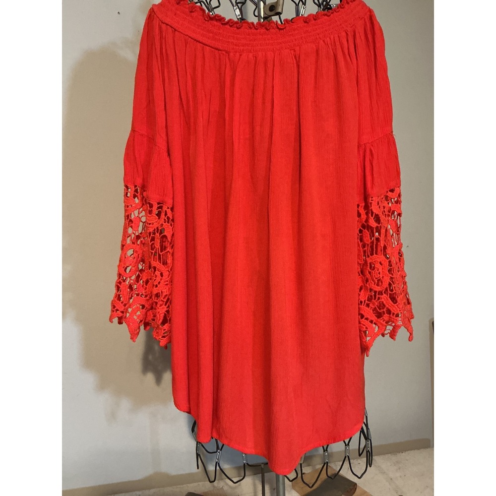 Studio West Apparel Womens Red Crochet Lace Bell Sleeve Off Shoulder Top Medium